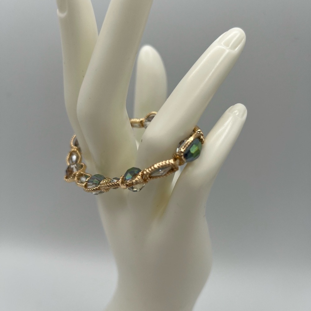Gold and Green Beaded Bracelet‎